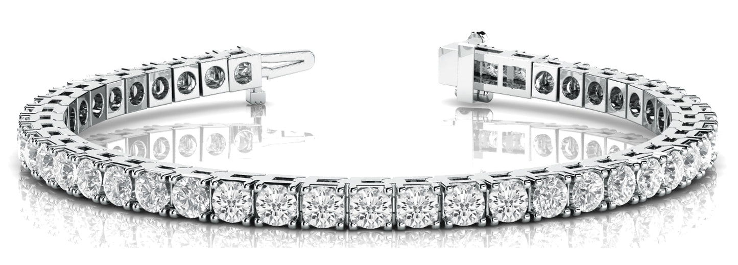 2.50 carat diamond tennis bracelet set in 18k white gold.