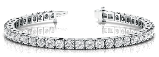 2.50 carat diamond tennis bracelet set in 18k white gold.